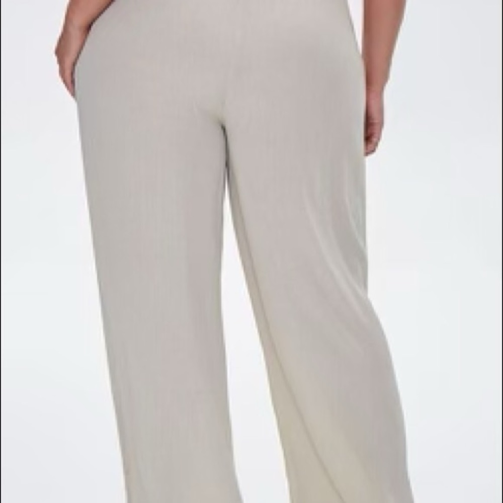 COPY - NWT Forever 21 khaki crinkle cotton pant size 3X